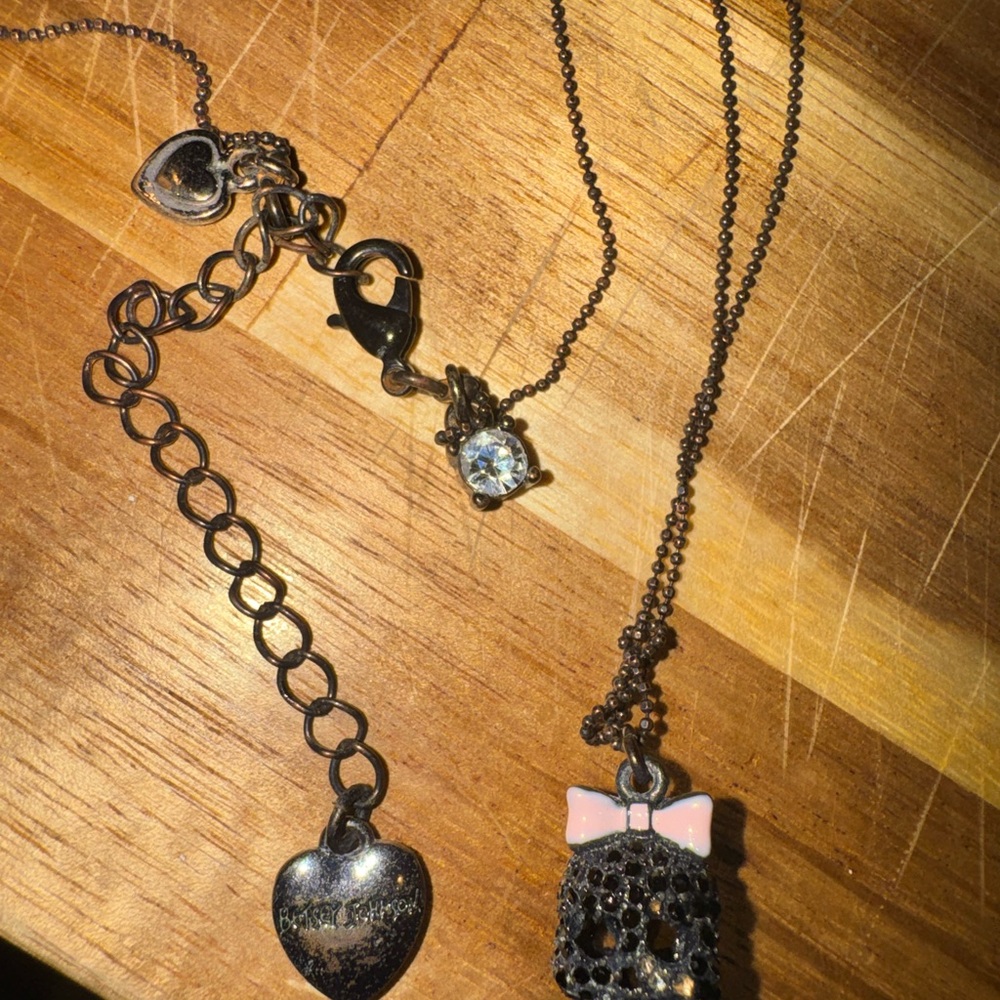 Betsey Johnson Skull Necklace